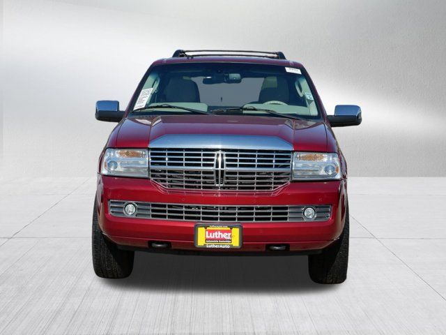 2014 Lincoln Navigator Base