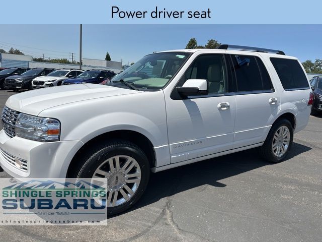 2014 Lincoln Navigator Base