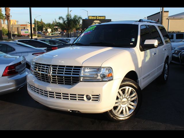 2014 Lincoln Navigator Base