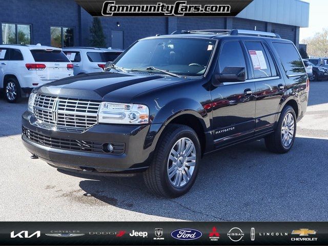 2014 Lincoln Navigator Base