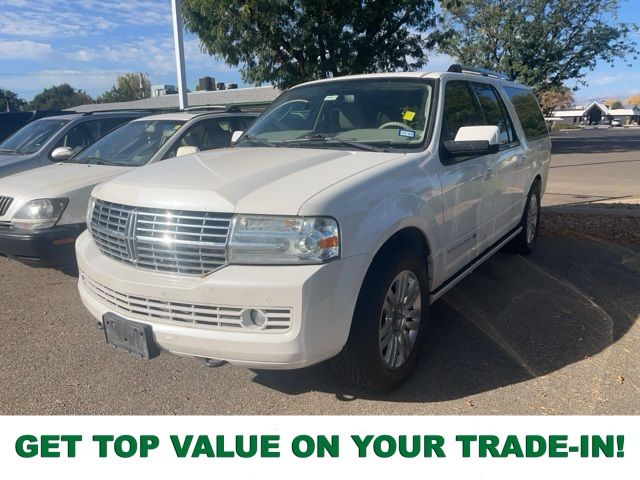 2014 Lincoln Navigator L Base