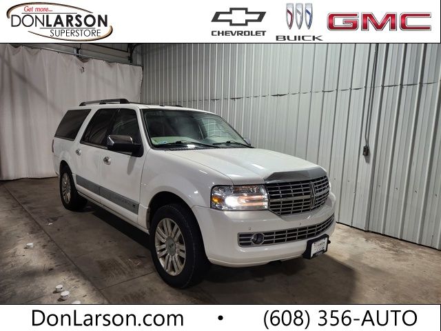 2014 Lincoln Navigator L Base