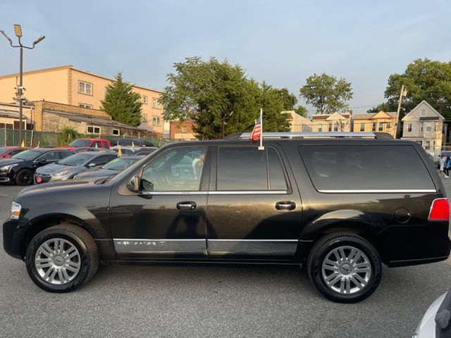 2014 Lincoln Navigator L Base