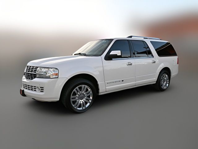 2014 Lincoln Navigator L Base