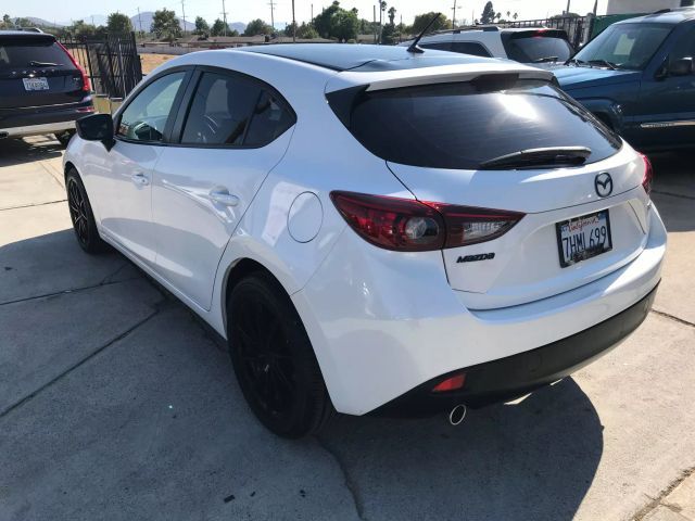 2014 Mazda Mazda3 i Sport