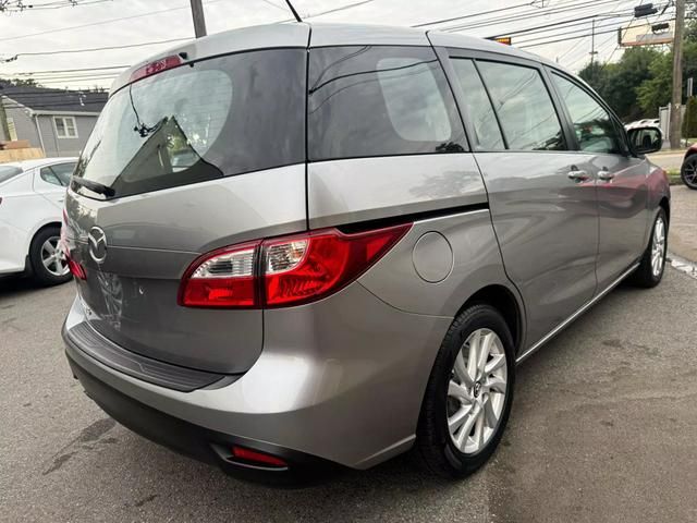 2014 Mazda Mazda5 Sport