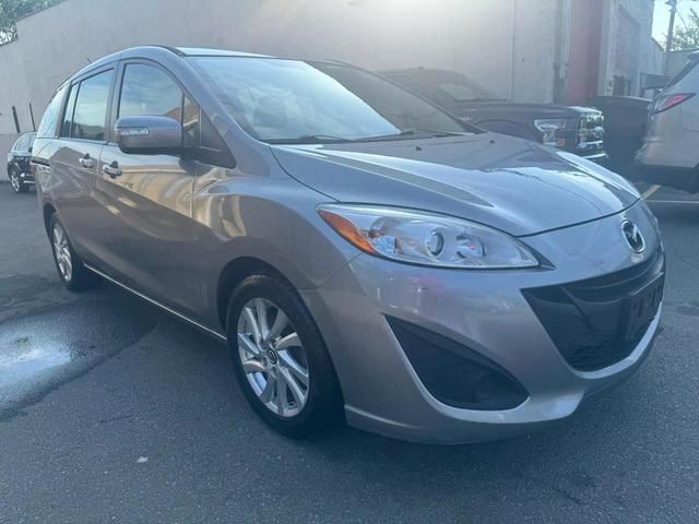 2014 Mazda Mazda5 Sport