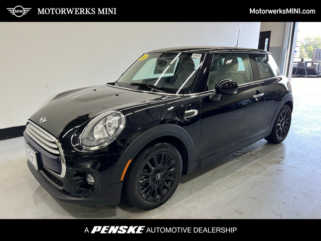 2014 MINI Cooper Hardtop Base