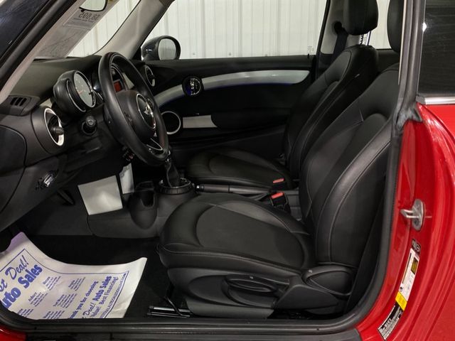 2014 MINI Cooper Hardtop Base