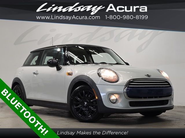 2014 MINI Cooper Hardtop Base