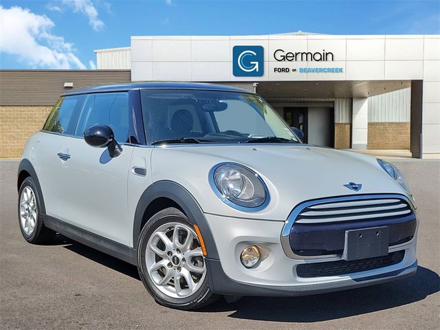 2014 MINI Cooper Hardtop Base