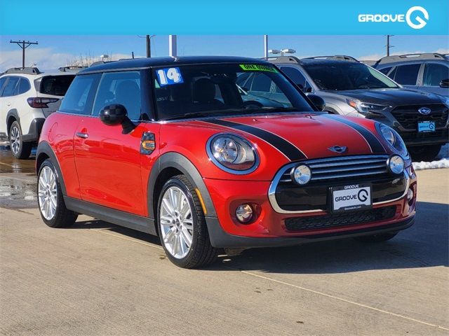 2014 MINI Cooper Hardtop Base