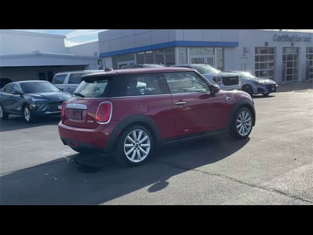 2014 MINI Cooper Hardtop Base