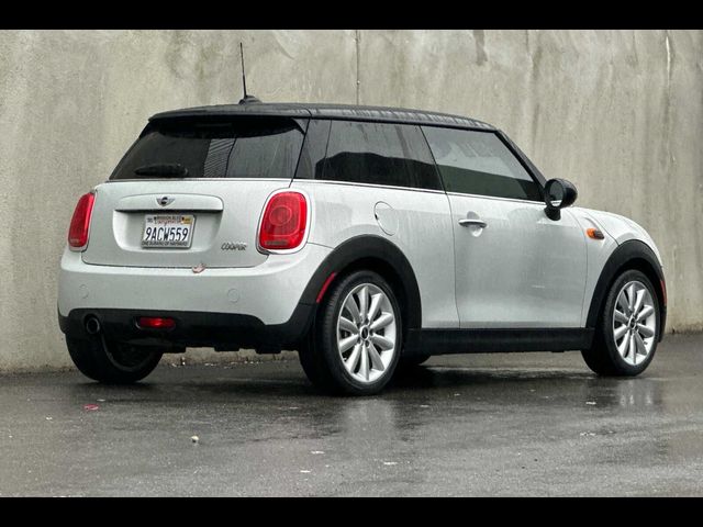 2014 MINI Cooper Hardtop Base