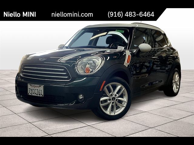 2014 MINI Cooper Countryman Base