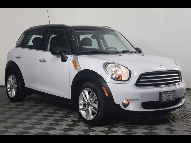 2014 MINI Cooper Countryman Base