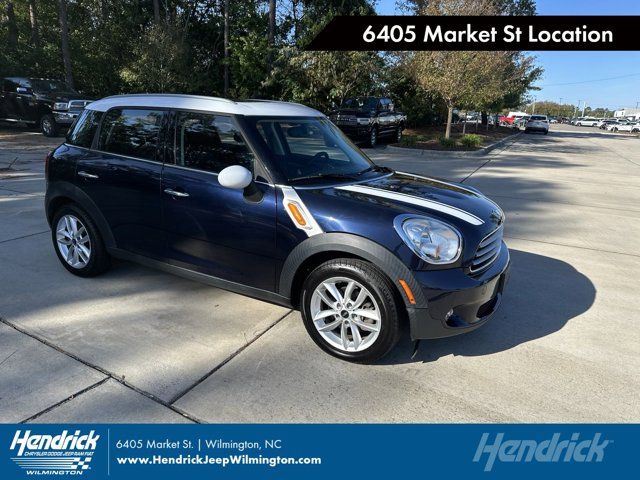 2014 MINI Cooper Countryman Base