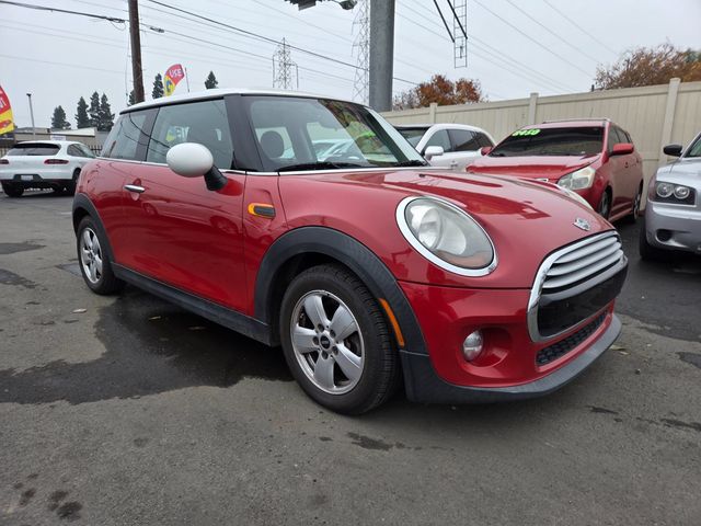 2014 MINI Cooper Hardtop Base