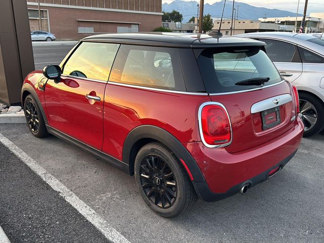 2014 MINI Cooper Hardtop Base