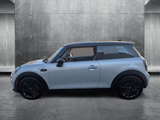 2014 MINI Cooper Hardtop Base