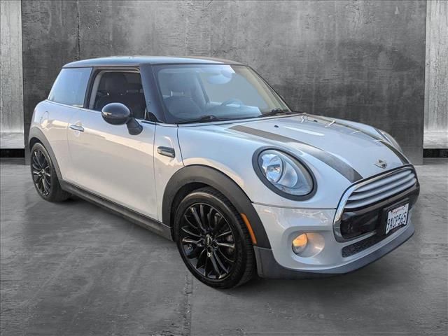 2014 MINI Cooper Hardtop Base