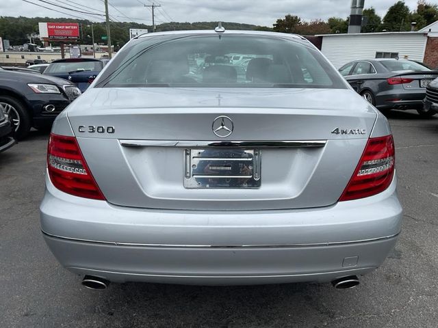 2014 Mercedes-Benz C-Class 300 Luxury