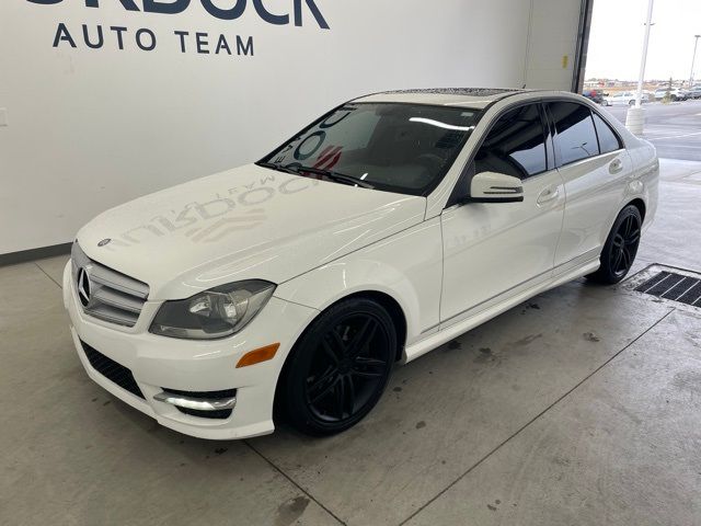 2014 Mercedes-Benz C-Class 300 Luxury