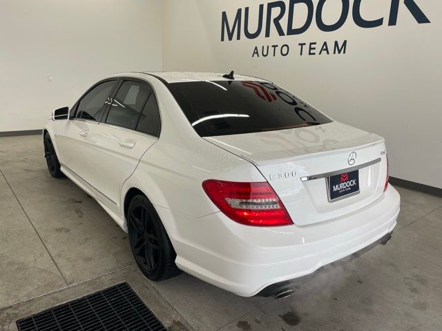 2014 Mercedes-Benz C-Class 300 Luxury