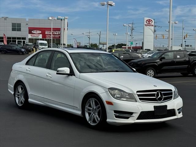 2014 Mercedes-Benz C-Class 300 Sport