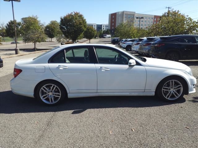 2014 Mercedes-Benz C-Class 300 Sport