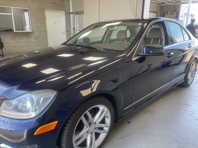 2014 Mercedes-Benz C-Class 