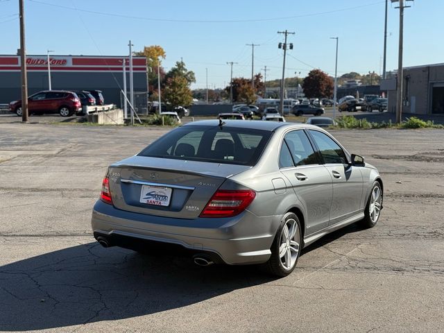 2014 Mercedes-Benz C-Class 300 Luxury