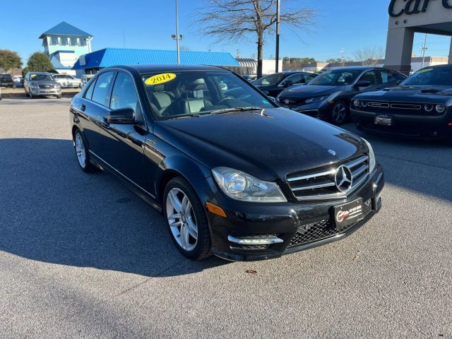 2014 Mercedes-Benz C-Class 300 Luxury