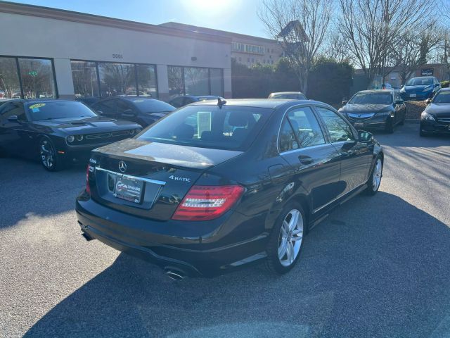 2014 Mercedes-Benz C-Class 300 Luxury