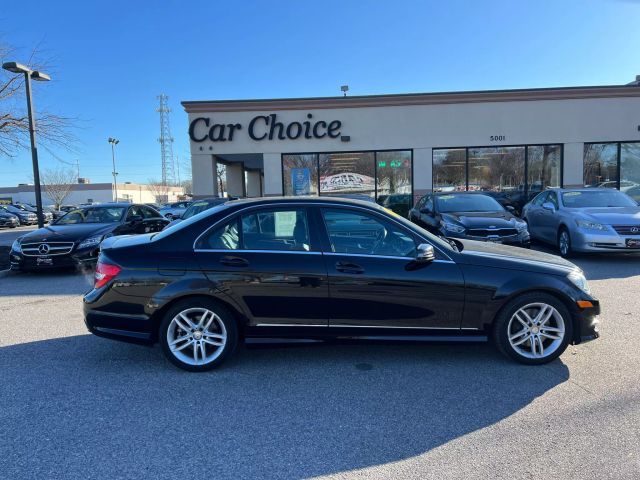 2014 Mercedes-Benz C-Class 300 Luxury