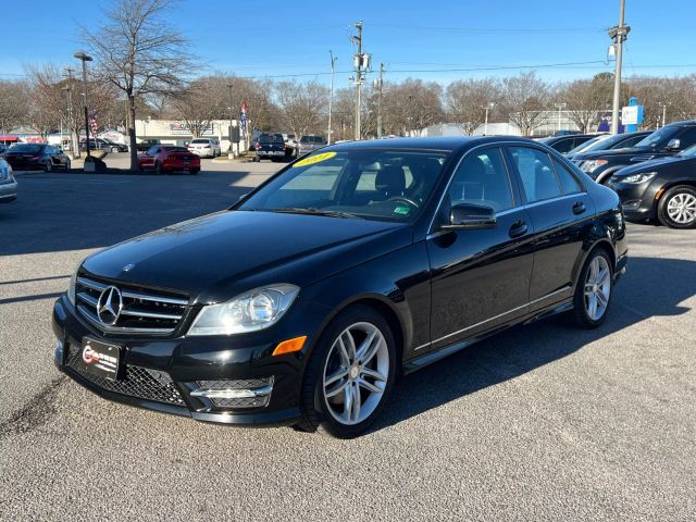 2014 Mercedes-Benz C-Class 300 Luxury