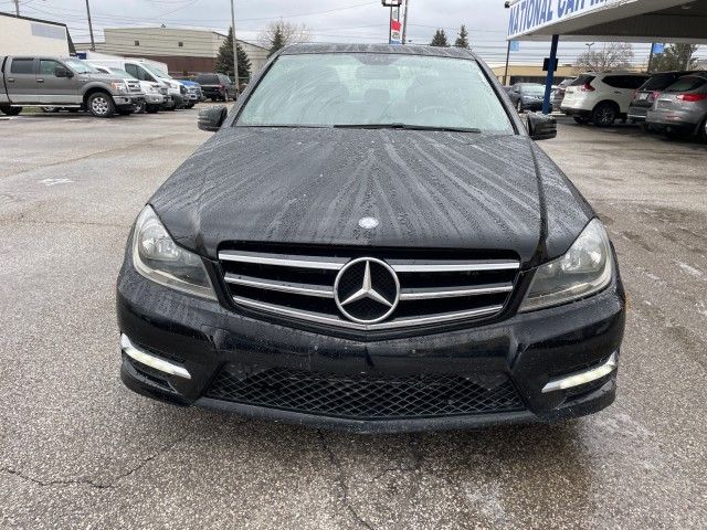 2014 Mercedes-Benz C-Class 300 Luxury