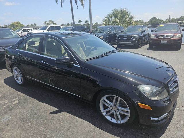 2014 Mercedes-Benz C-Class 300 Sport
