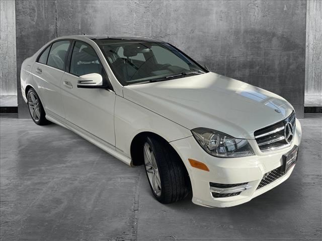 2014 Mercedes-Benz C-Class 300 Sport