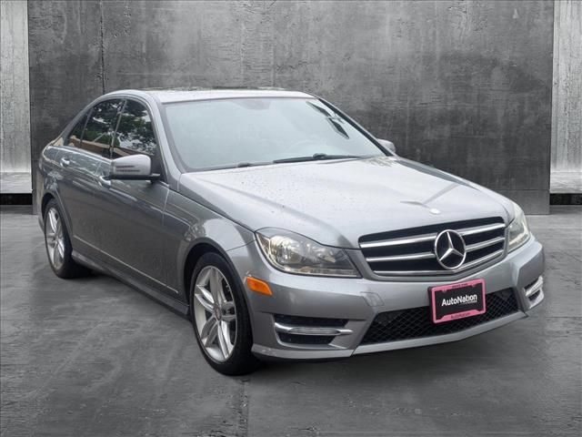 2014 Mercedes-Benz C-Class 300 Sport
