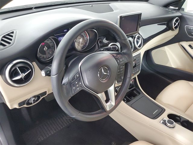 2014 Mercedes-Benz CLA 250