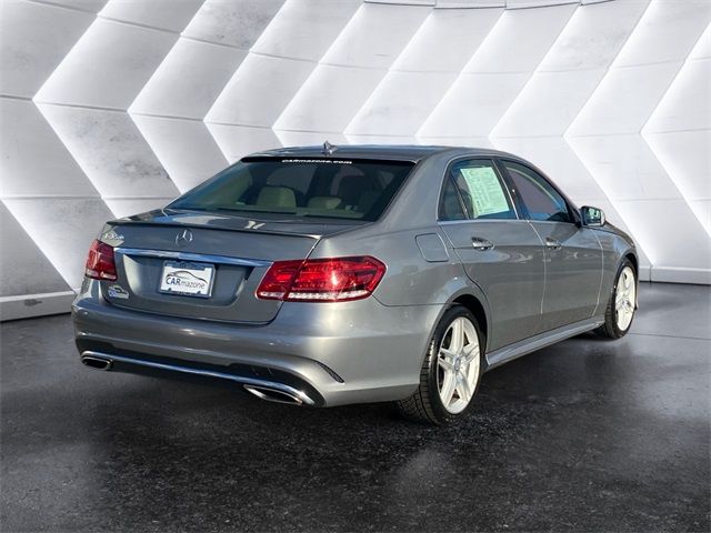 2014 Mercedes-Benz E-Class 