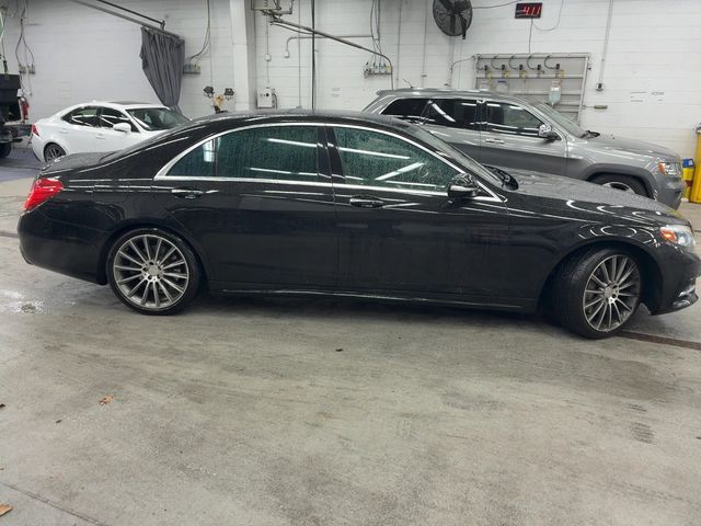 2014 Mercedes-Benz S-Class 550