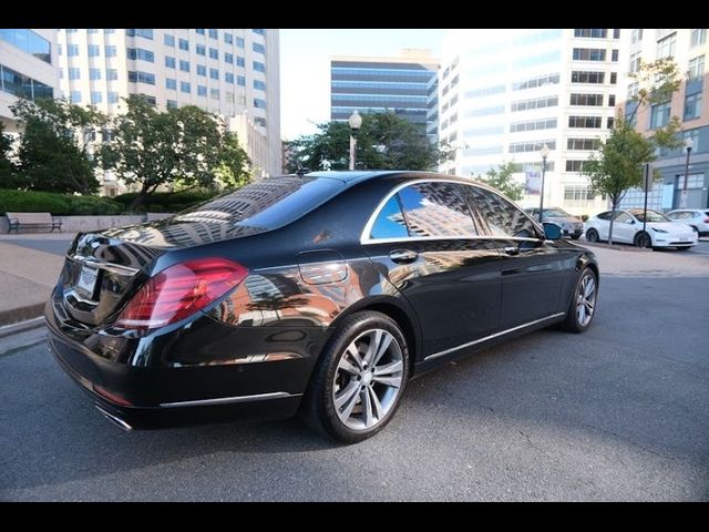 2014 Mercedes-Benz S-Class 550