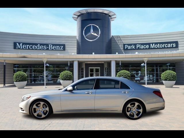 2014 Mercedes-Benz S-Class 550