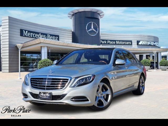 2014 Mercedes-Benz S-Class 550