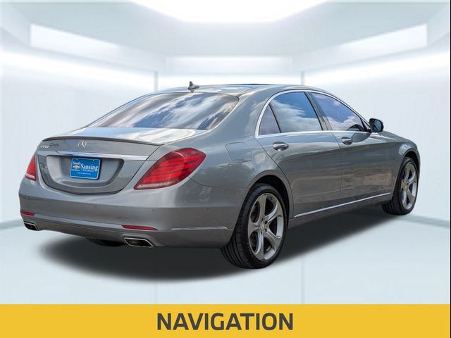 2014 Mercedes-Benz S-Class 550