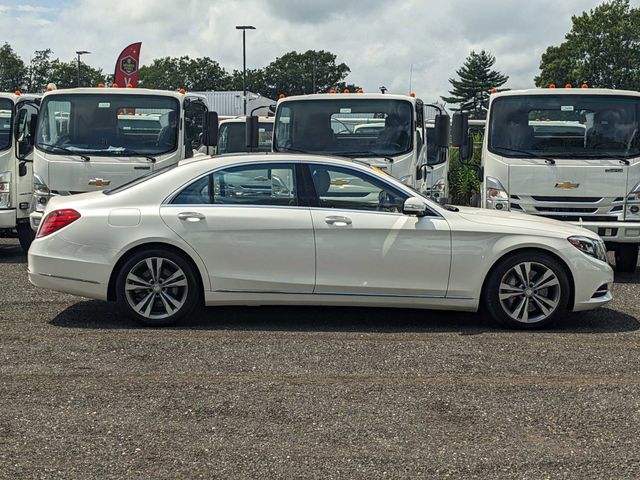 2014 Mercedes-Benz S-Class 550