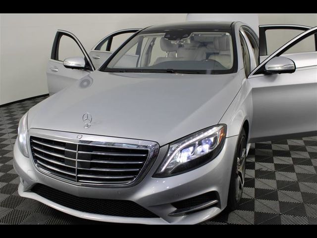 2014 Mercedes-Benz S-Class 550