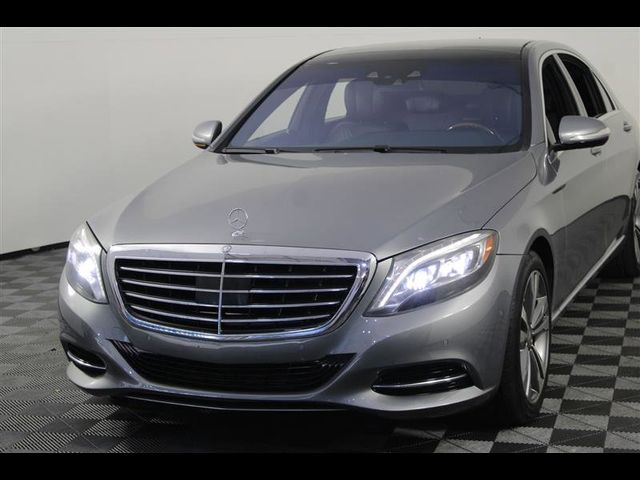 2014 Mercedes-Benz S-Class 550